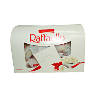 Конфеты Raffaello с миндальным орехом сундучок 240г